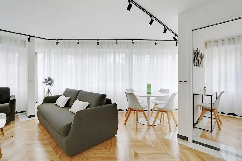 Cosy Pour 4 A La - París
