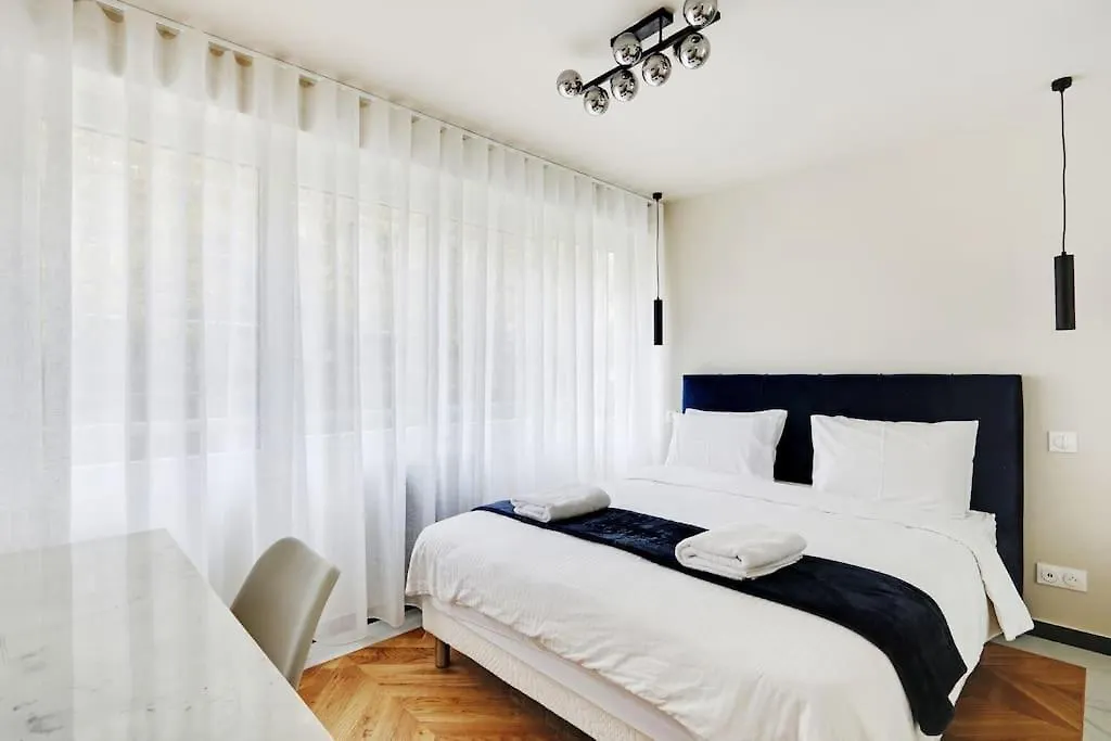 Apartamento Cosy Pour 4 A La - París